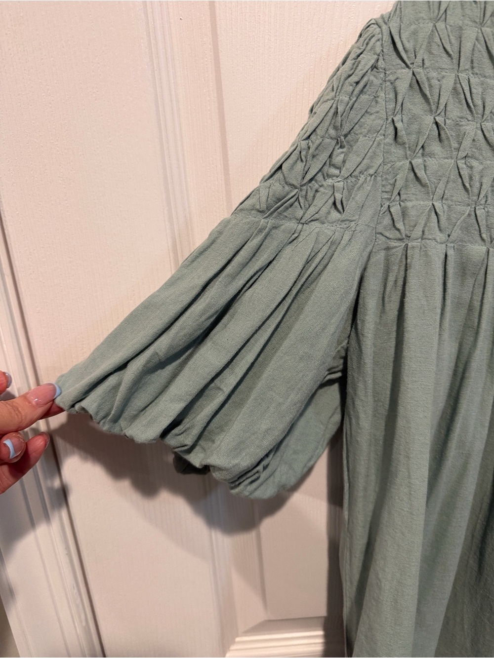 By Anthropologie sage green Liza mocked puff sleeve linen blend top XS NWT - Picture 4 of 8